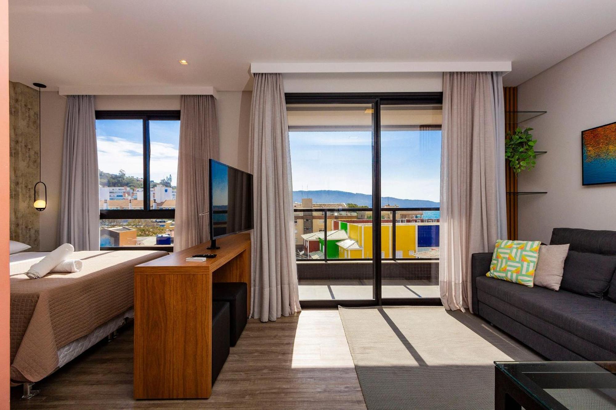 Aion Suites 302 - Lindo Apartamento Com Vista Para O Mar, A 60M Da Praia De Bombinhas, Com Piscina E Academia No Rooftop. 外观 照片